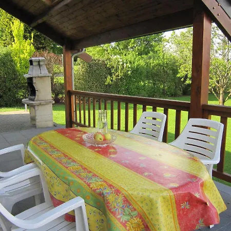 Holiday home Contemporary In With Private Garden